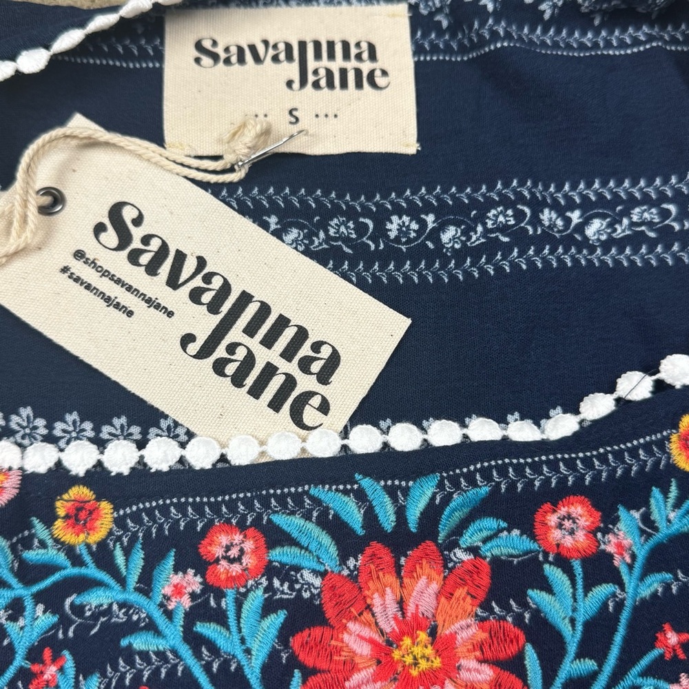 NWT Savanna Jane Navy Blue Embroidered Floral Square Neck Blouse Shirt Small - Picture 2 of 11